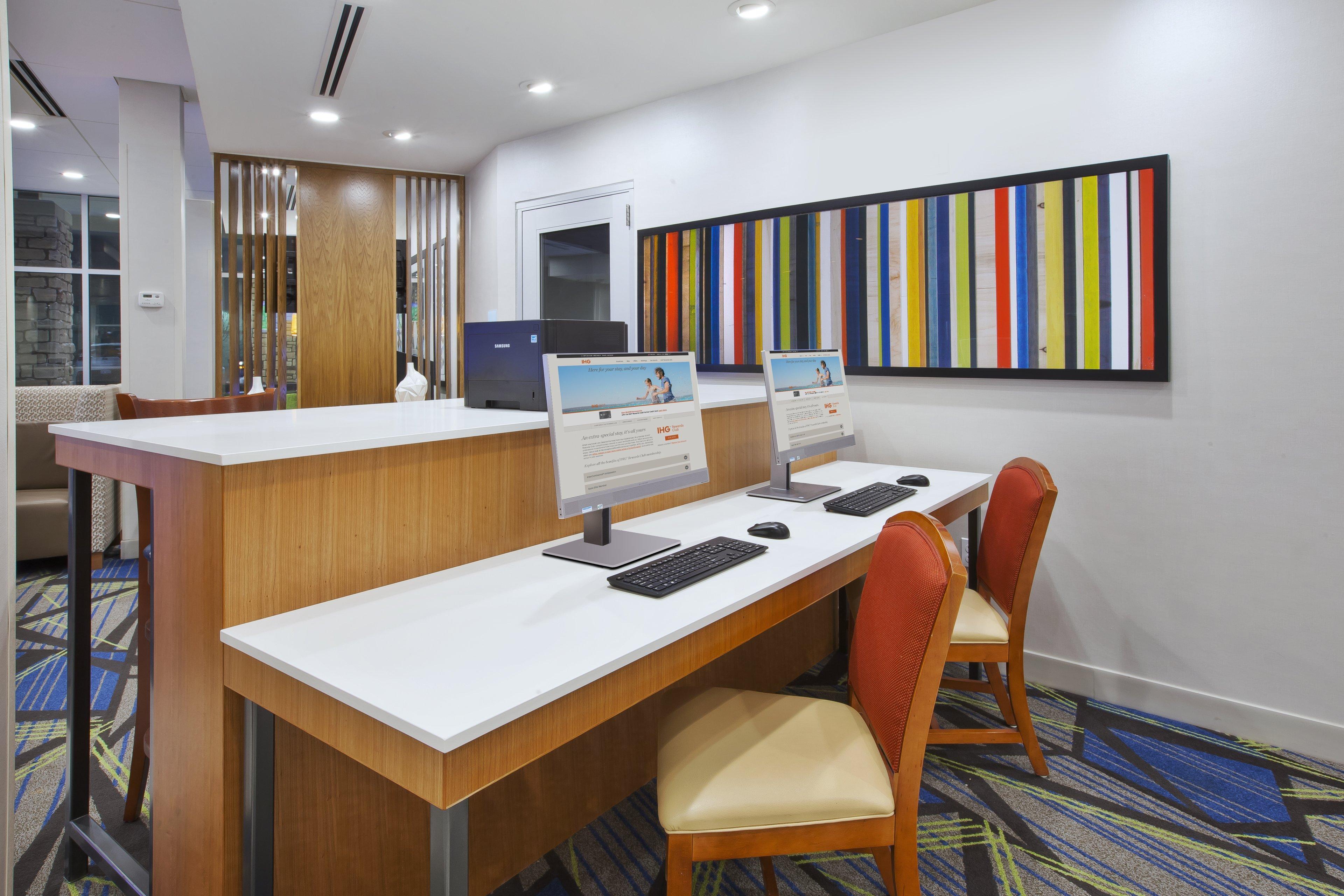 Holiday Inn Express - Auburn Hills South By Ihg Exterior photo
