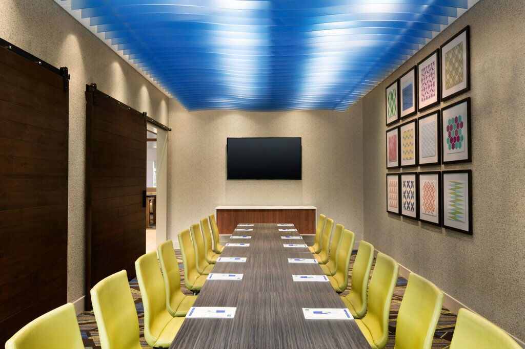 Holiday Inn Express - Auburn Hills South By Ihg Exterior photo